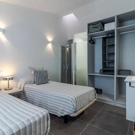 Luxury アパート *